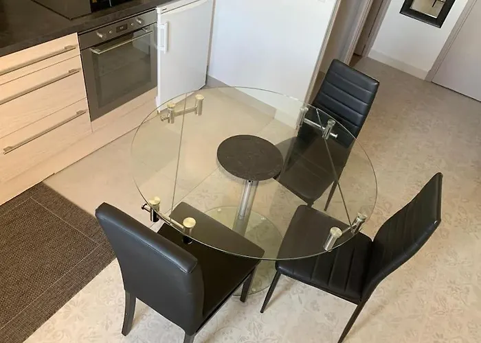 Centre - 500m Palais De Festival - Banane *